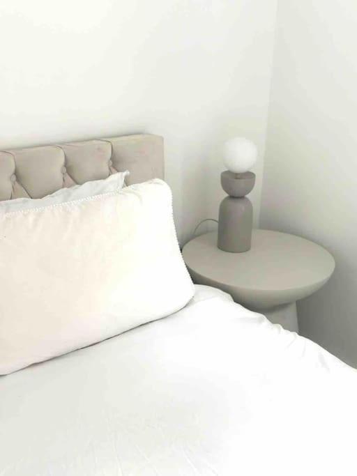 Stunning 2 Bedroom Flat Camden Londen Buitenkant foto